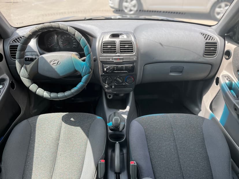 Hyundai Accent с пробегом, 2002 год, Волгоград, 1.5 бензин, Механика - вид 7