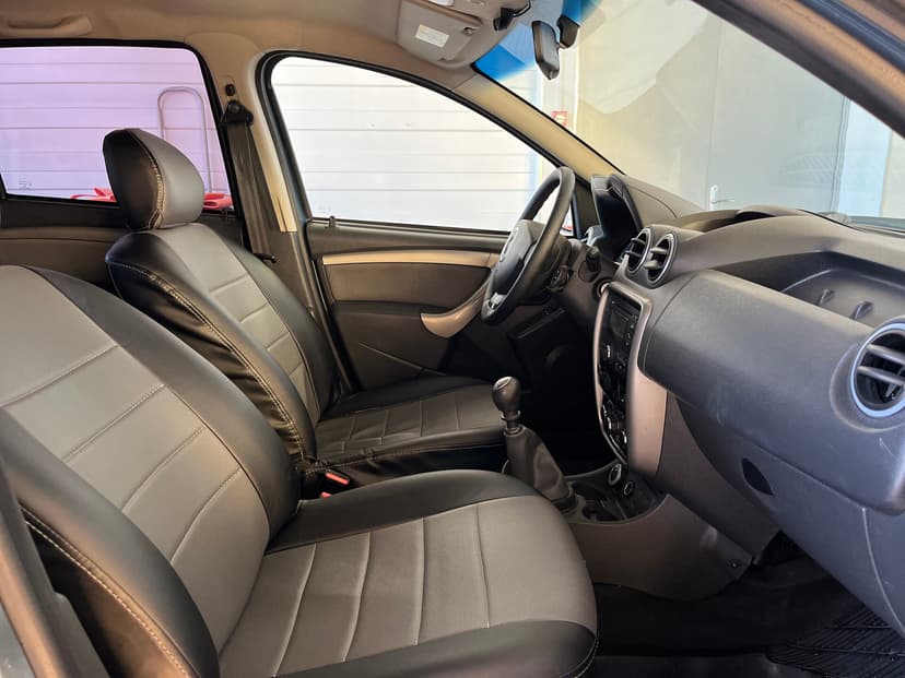 Renault Duster с пробегом, 2014 год, Волгоград, 2.0 бензин, Механика - вид 16
