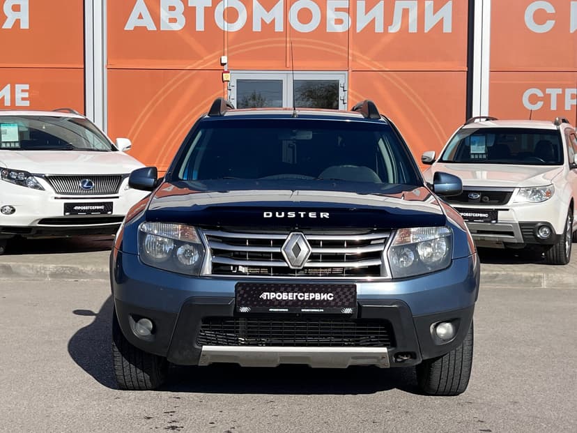 Renault Duster с пробегом, 2014 год, Волгоград, 2.0 бензин, Механика - вид 2