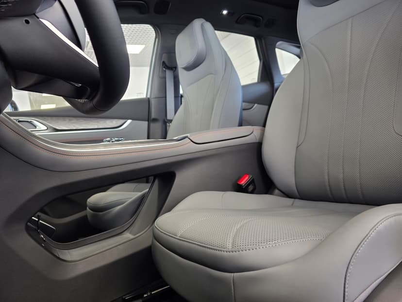 Geely Galaxy M7 с пробегом, 2026 год, Волгоград, 1.5 гибрид, Автомат - вид 25