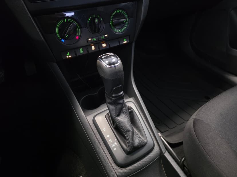 Skoda Rapid с пробегом, 2019 год, Волгоград, 1.6 бензин, Автомат - вид 15