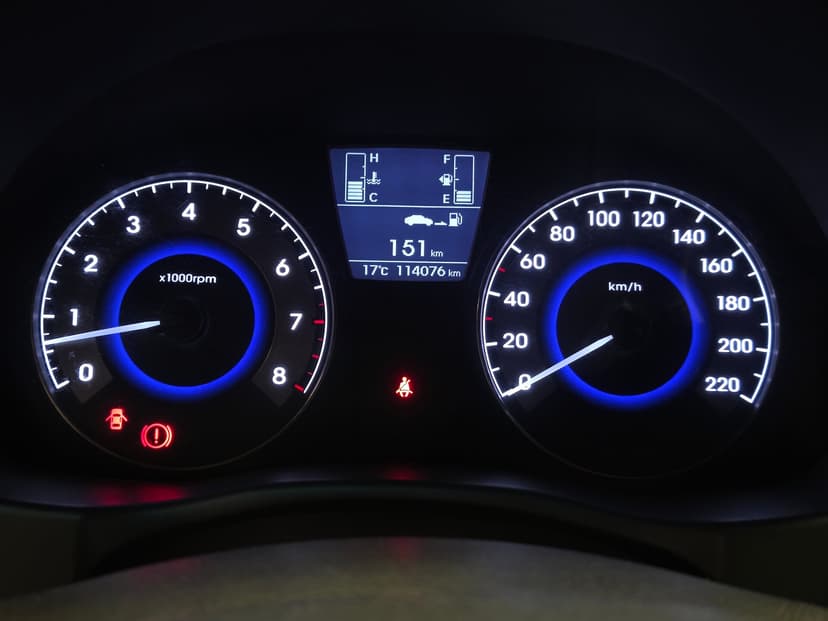 Hyundai Solaris с пробегом, 2015 год, Волгоград, 1.4 бензин, Механика - вид 12