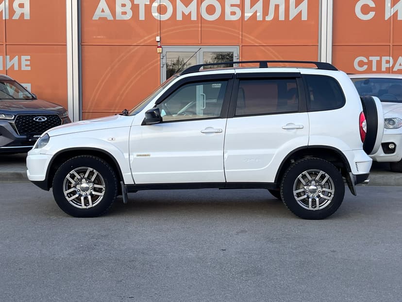 Chevrolet Niva с пробегом, 2017 год, Волгоград, 1.7 бензин, Механика - вид 8