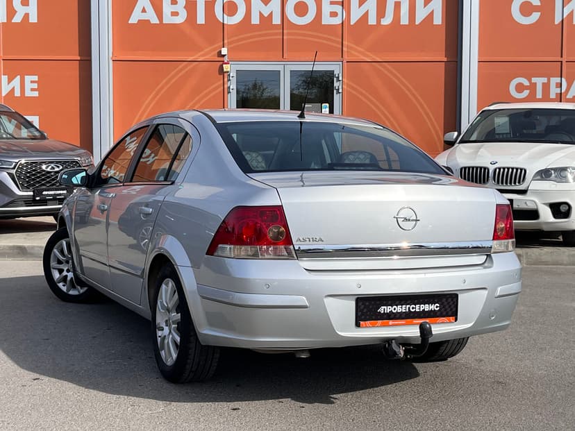 Opel Astra с пробегом, 2012 год, Волгоград, 1.8 бензин, Автомат - вид 7
