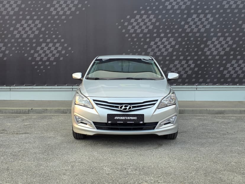 Hyundai Solaris с пробегом, 2015 год, Волгоград, 1.4 бензин, Механика - вид 5