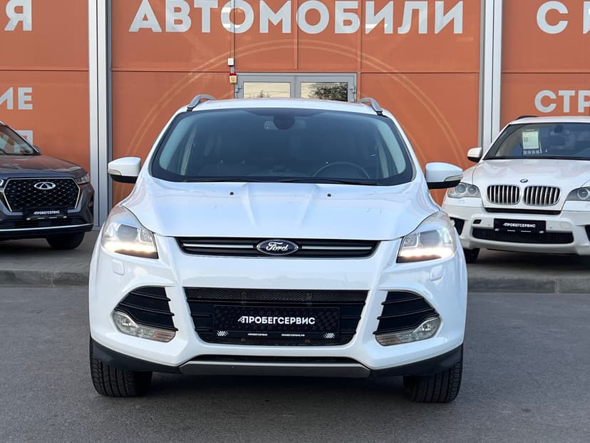 Ford Kuga с пробегом, 2014 год, Волгоград, 1.6 бензин, Автомат - вид 2
