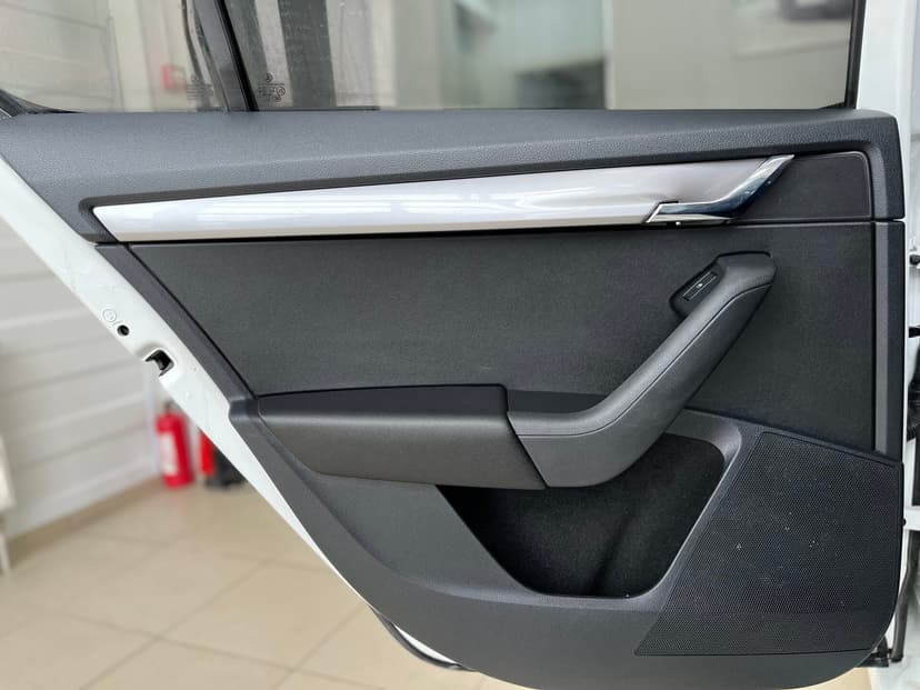 Skoda Octavia с пробегом, 2019 год, Волгоград, 1.6 бензин, Автомат - вид 24