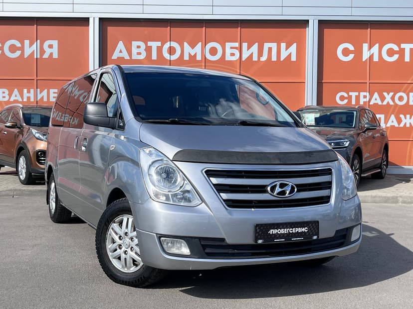 Hyundai H-1 с пробегом, 2016 год, Волгоград, 2.5 дизель, Механика - вид 3
