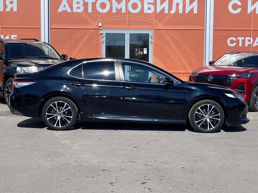 Toyota Camry с пробегом, 2018 год, Волгоград, 2.5 бензин, Автомат - вид 4