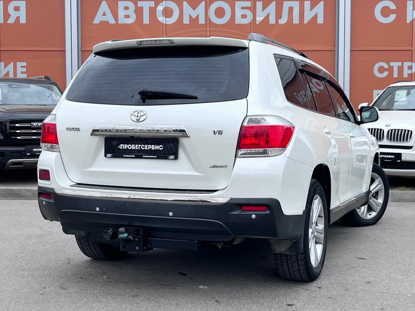 Toyota Highlander с пробегом, 2013 год, Волгоград, 3.5 бензин, Автомат - вид 5