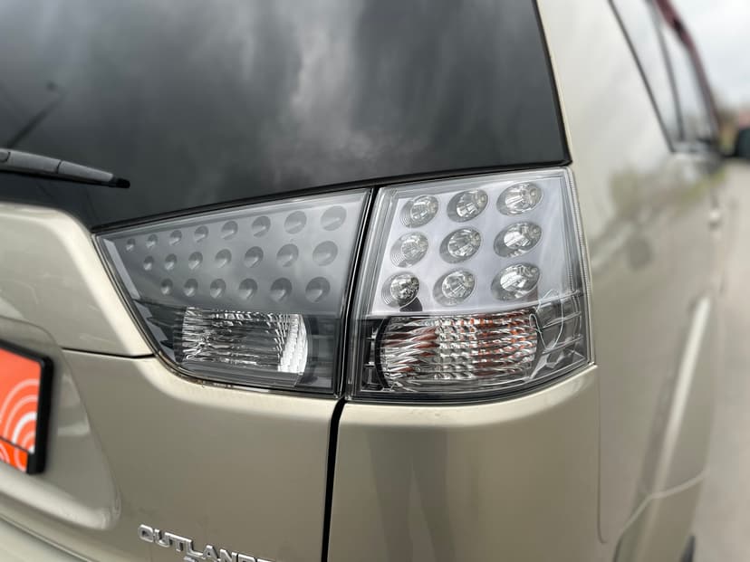 Mitsubishi Outlander с пробегом, 2008 год, Волгоград, 2.4 бензин, Вариатор - вид 10