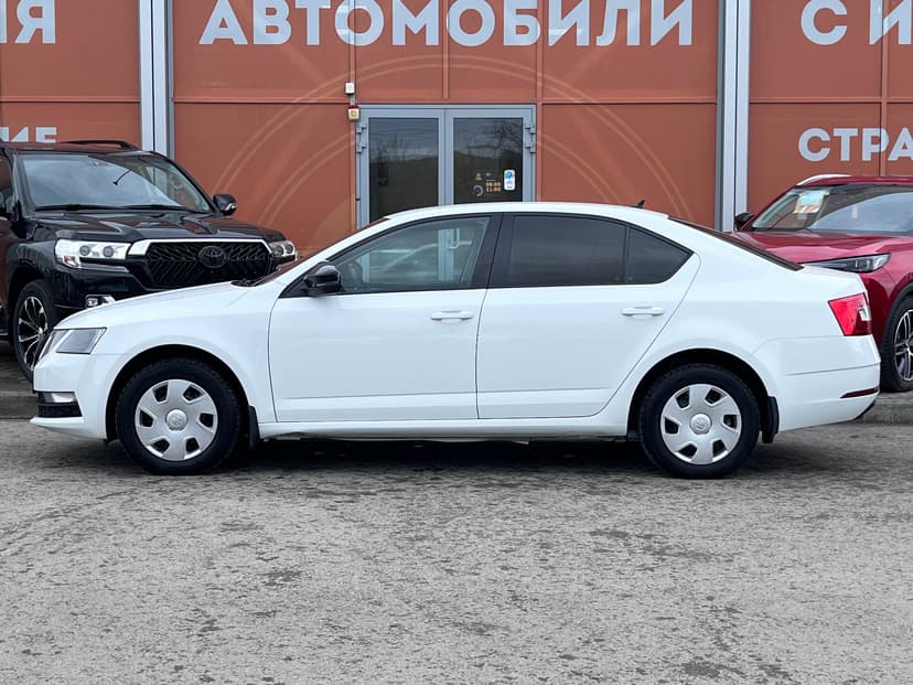 Skoda Octavia с пробегом, 2019 год, Волгоград, 1.6 бензин, Автомат - вид 8