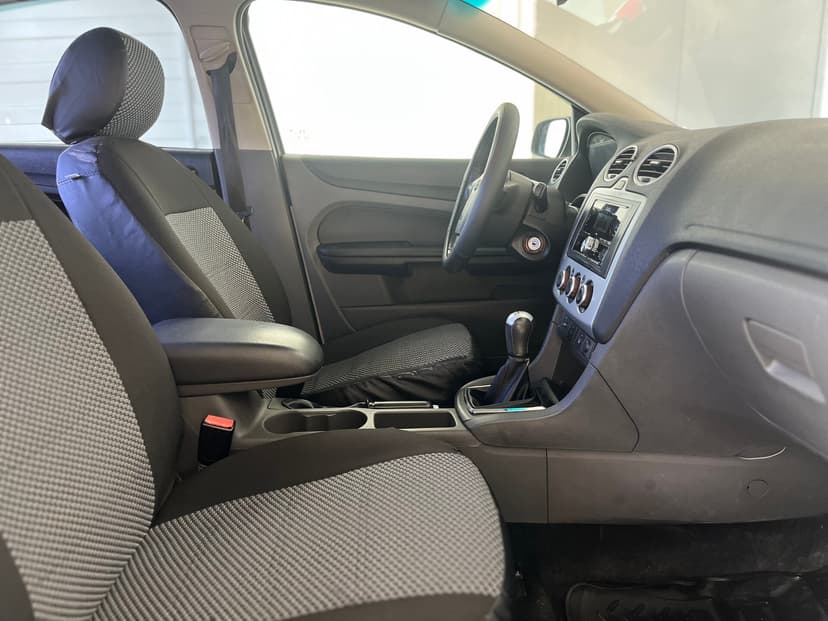Ford Focus с пробегом, 2006 год, Волгоград, 1.8 бензин, Механика - вид 17