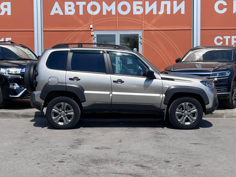ВАЗ (LADA) Niva Travel с пробегом, 2021 год, Волгоград, 1.7 бензин, Механика - вид 4