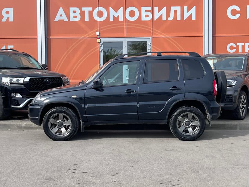 Chevrolet Niva с пробегом, 2020 год, Волгоград, 1.7 бензин, Механика - вид 8