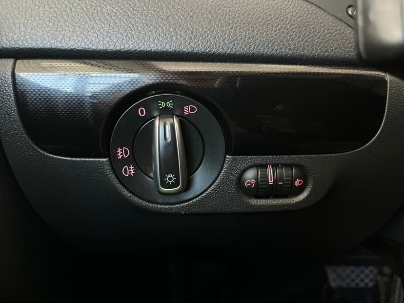 Volkswagen Jetta с пробегом, 2012 год, Волгоград, 1.6 бензин, Автомат - вид 16