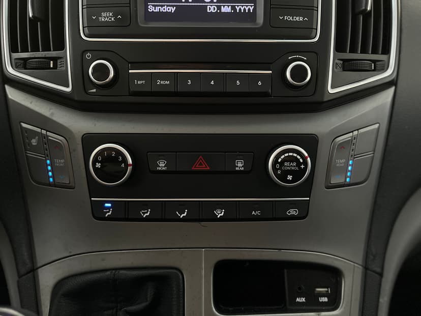 Hyundai H-1 с пробегом, 2016 год, Волгоград, 2.5 дизель, Механика - вид 17