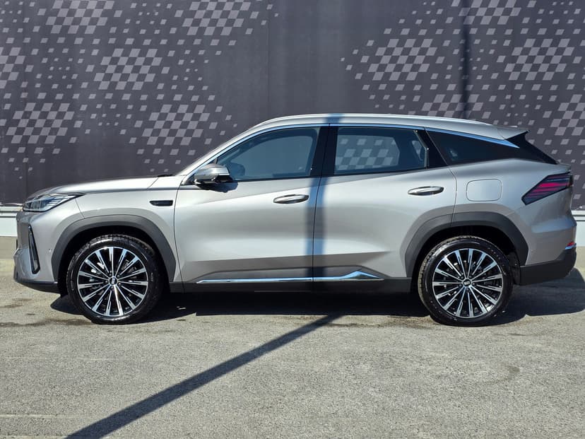 Geely Galaxy M7 с пробегом, 2026 год, Волгоград, 1.5 гибрид, Автомат - вид 7
