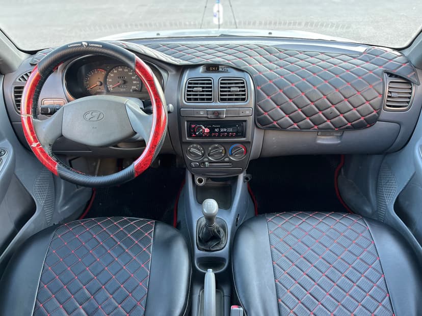 Hyundai Accent с пробегом, 2006 год, Волгоград, 1.5 бензин, Механика - вид 9