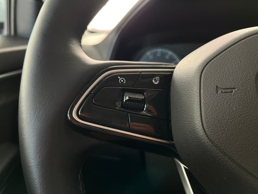 Geely Emgrand с пробегом, 2024 год, Волгоград, 1.5 бензин, Автомат - вид 13