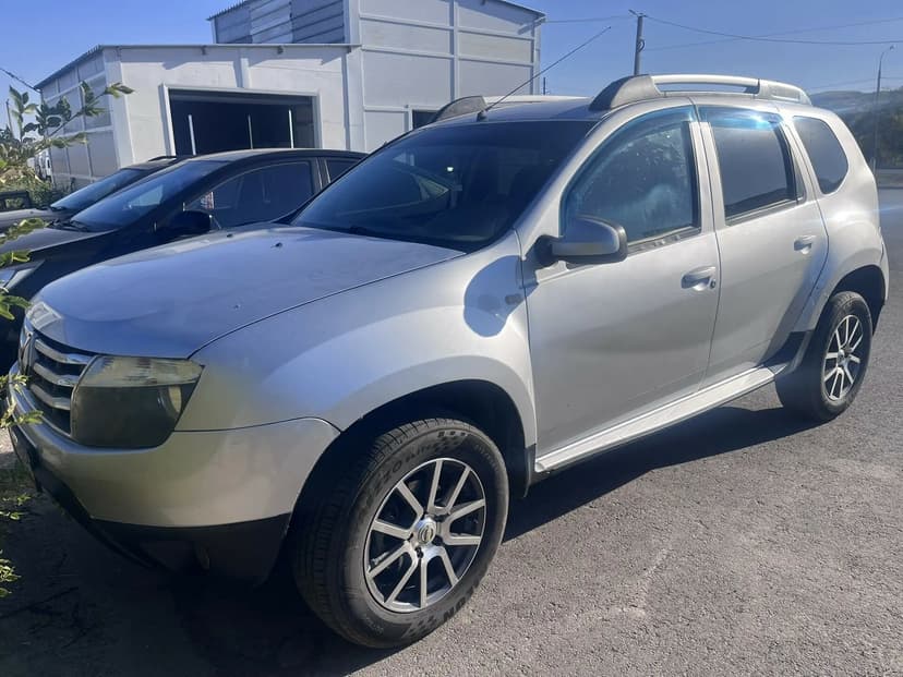 Renault Duster с пробегом, 2014 год, Волгоград, 2.0 бензин, Механика