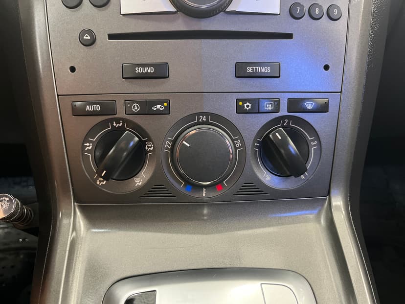 Opel Antara с пробегом, 2007 год, Волгоград, 2.4 бензин, Автомат - вид 17