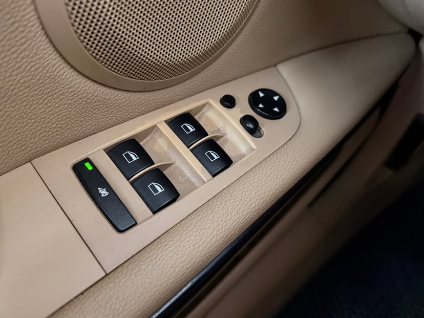 BMW 3 серия с пробегом, 2009 год, Волгоград, 2.0 бензин, Автомат - вид 16