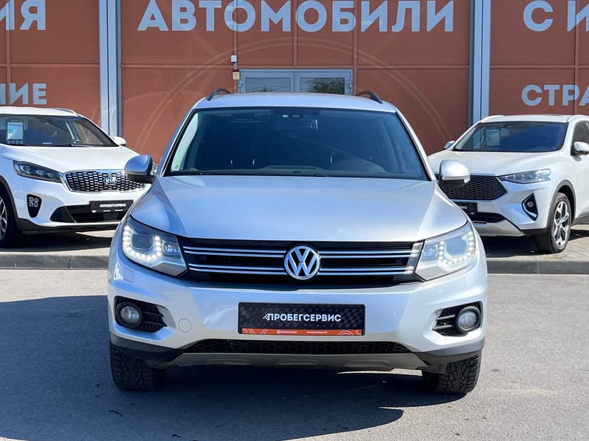 Volkswagen Tiguan с пробегом, 2013 год, Волгоград, 2.0 бензин, Автомат - вид 2