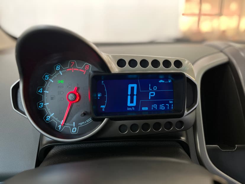 Chevrolet Aveo с пробегом, 2015 год, Волгоград, 1.6 бензин, Автомат - вид 14