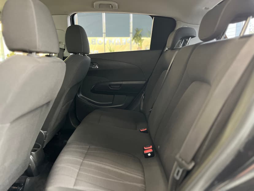 Chevrolet Aveo с пробегом, 2015 год, Волгоград, 1.6 бензин, Автомат - вид 24