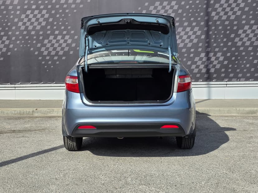 KIA Rio с пробегом, 2013 год, Волгоград, 1.6 бензин, Механика - вид 24