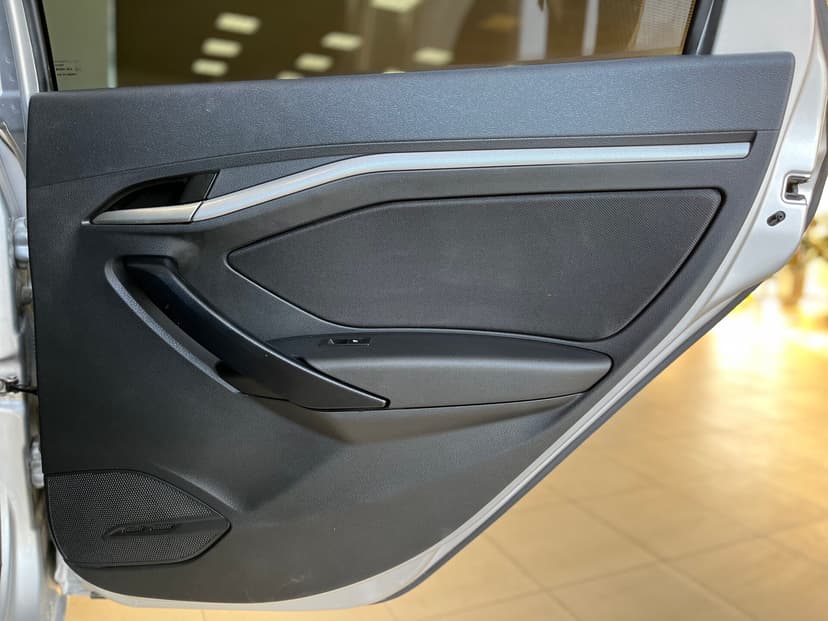 ВАЗ (LADA) Vesta с пробегом, 2018 год, Волгоград, 1.6 бензин, Механика - вид 24