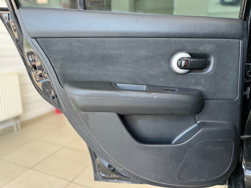 Nissan Tiida с пробегом, 2010 год, Волгоград, 1.6 бензин, Механика - вид 22