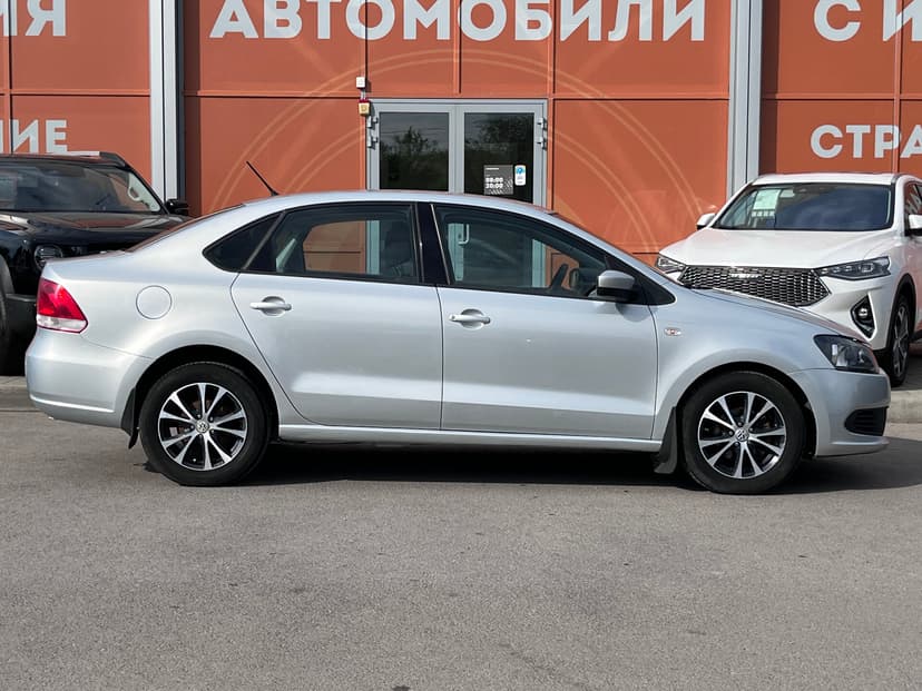 Volkswagen Polo с пробегом, 2014 год, Волгоград, 1.6 бензин, Автомат - вид 4