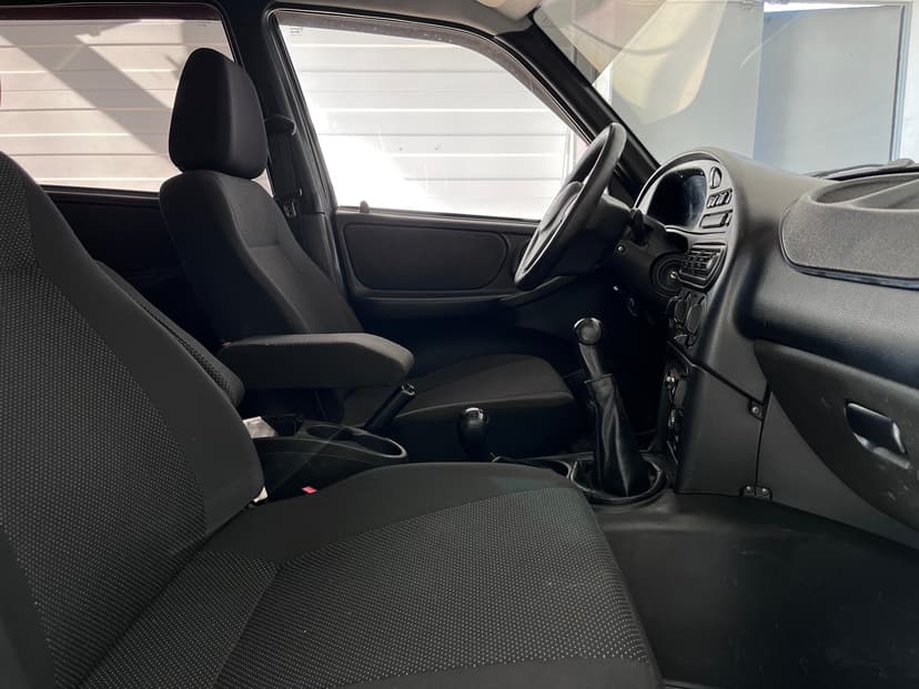 Chevrolet Niva с пробегом, 2012 год, Волгоград, 1.7 бензин, Механика - вид 14