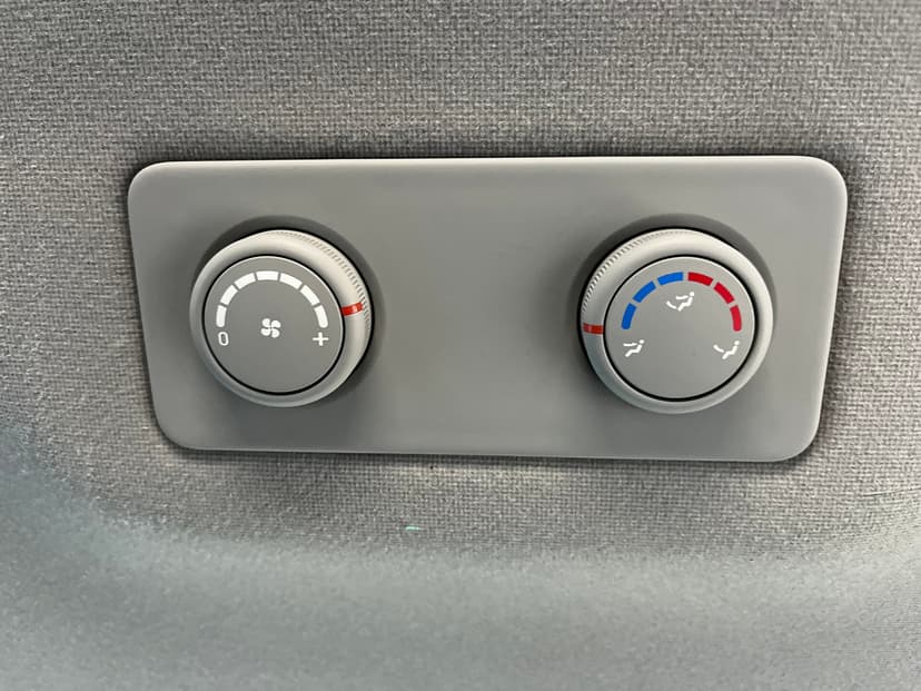 Hyundai H-1 с пробегом, 2016 год, Волгоград, 2.5 дизель, Механика - вид 28