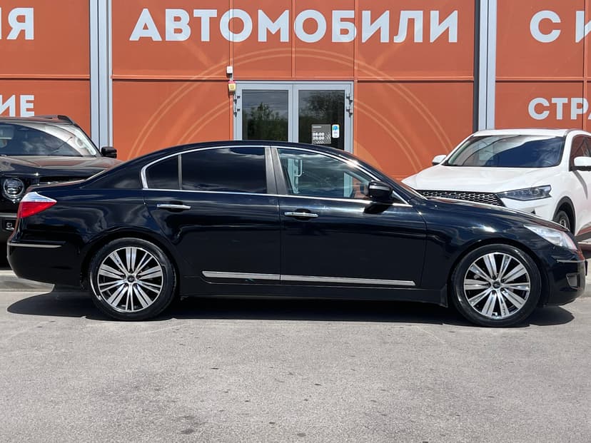 Hyundai Genesis с пробегом, 2010 год, Волгоград, 3.8 бензин, Автомат - вид 4
