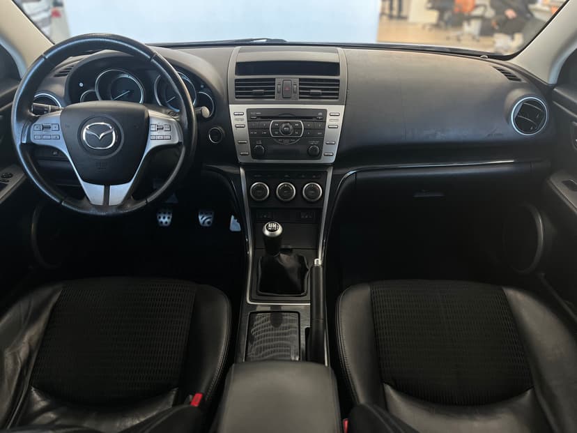 Mazda 6 с пробегом, 2008 год, Волгоград, 2.5 бензин, Механика - вид 9