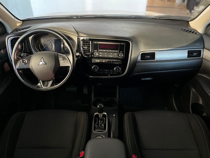 Mitsubishi Outlander с пробегом, 2016 год, Волгоград, 2.0 бензин, Вариатор - вид 11