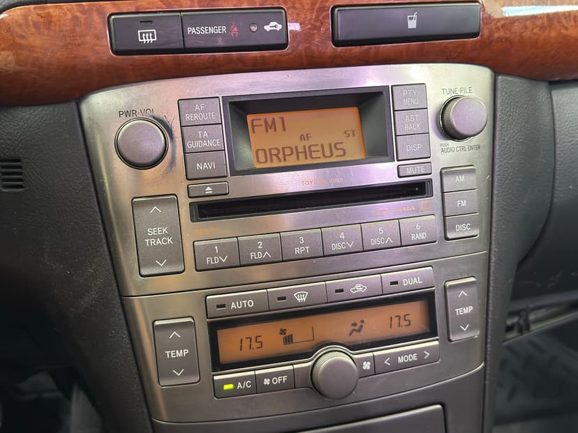Toyota Avensis с пробегом, 2006 год, Волгоград, 1.8 бензин, Автомат - вид 11