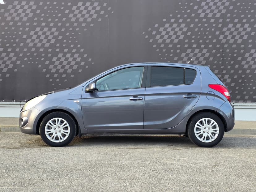Hyundai i20 с пробегом, 2010 год, Волгоград, 1.4 бензин, Автомат - вид 7