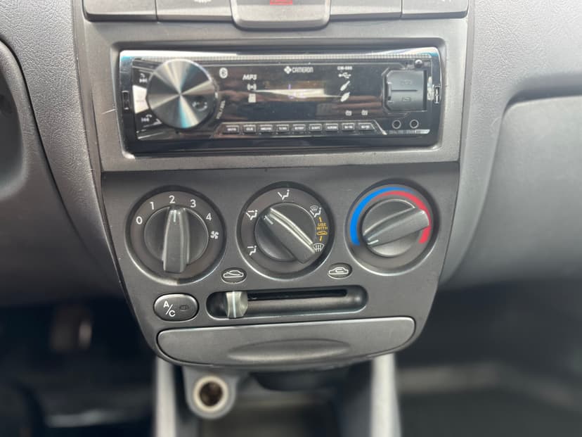 Hyundai Accent с пробегом, 2002 год, Волгоград, 1.5 бензин, Механика - вид 9