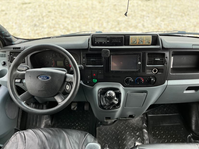 Ford Transit с пробегом, 2013 год, Волгоград, 2.2 дизель, Механика - вид 9