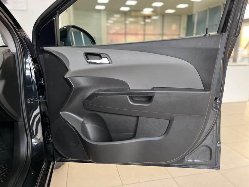 Chevrolet Aveo с пробегом, 2015 год, Волгоград, 1.6 бензин, Автомат - вид 23