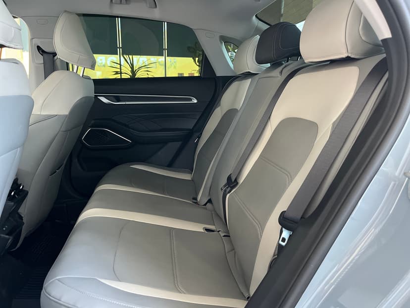 Geely Emgrand с пробегом, 2024 год, Волгоград, 1.5 бензин, Автомат - вид 28