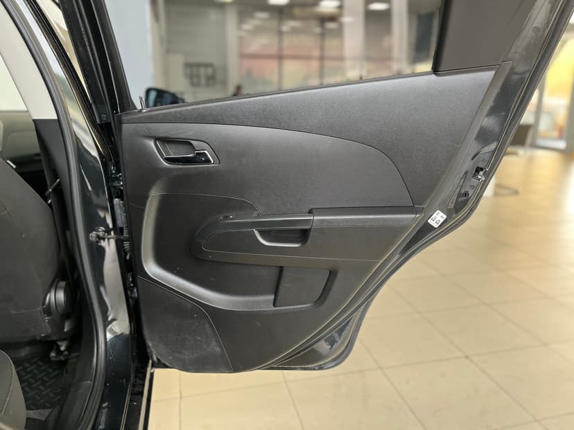 Chevrolet Aveo с пробегом, 2015 год, Волгоград, 1.6 бензин, Автомат - вид 27