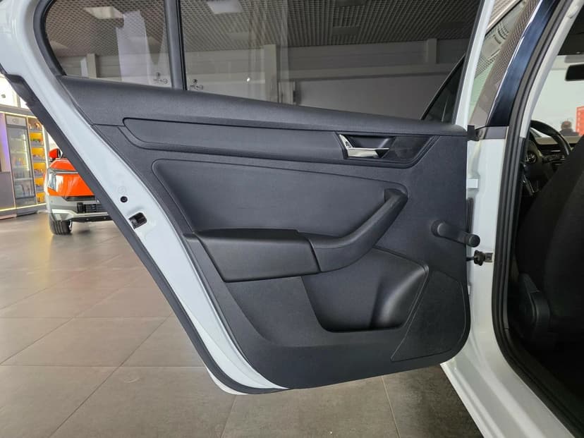 Skoda Rapid с пробегом, 2019 год, Волгоград, 1.6 бензин, Автомат - вид 24