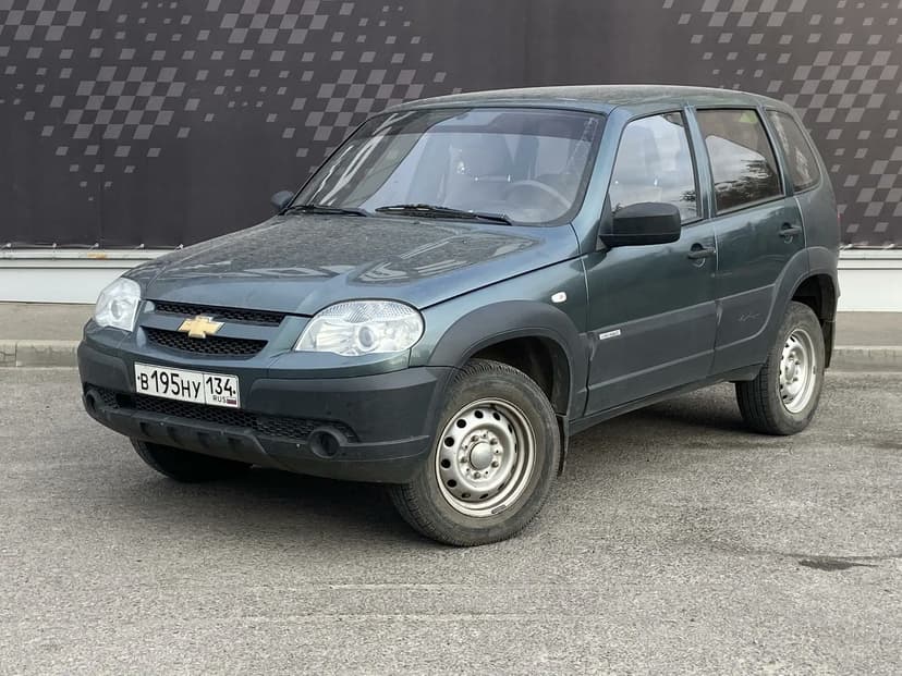 Chevrolet Niva с пробегом, 2015 год, Волгоград, 1.7 бензин, Механика