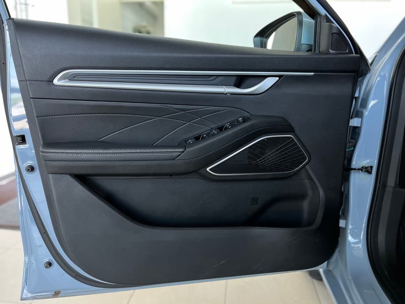 Geely Emgrand с пробегом, 2024 год, Волгоград, 1.5 бензин, Автомат - вид 26