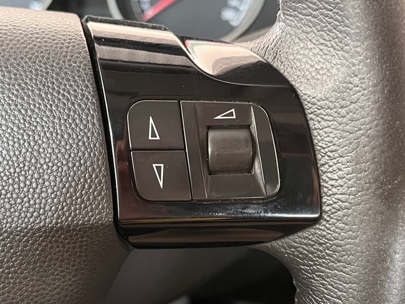 Opel Astra с пробегом, 2012 год, Волгоград, 1.8 бензин, Автомат - вид 12